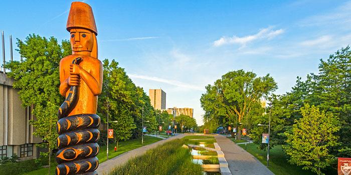 "sʔi:ɬqəy̓ qeqən (Double-Headed Serpent Post)”  Brent Sparrow Jr., Musqueam  UBC Vancouver Campus